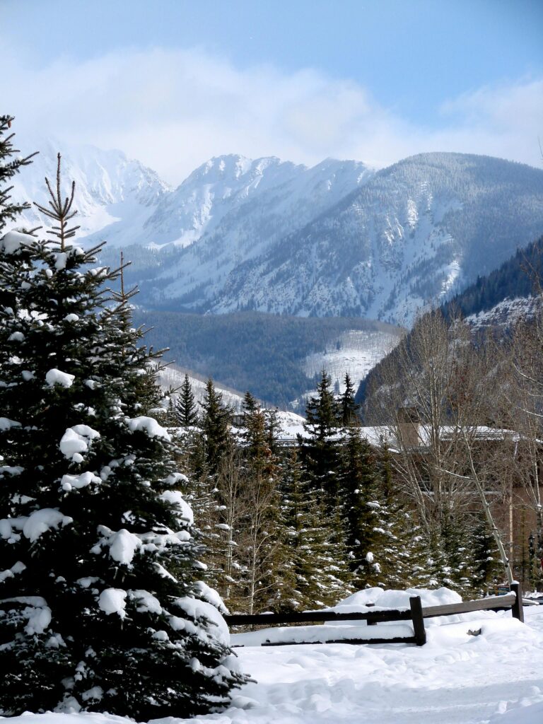 The Ultimate Crested Butte Ski Vacation Guide: 2026 Insider Tips