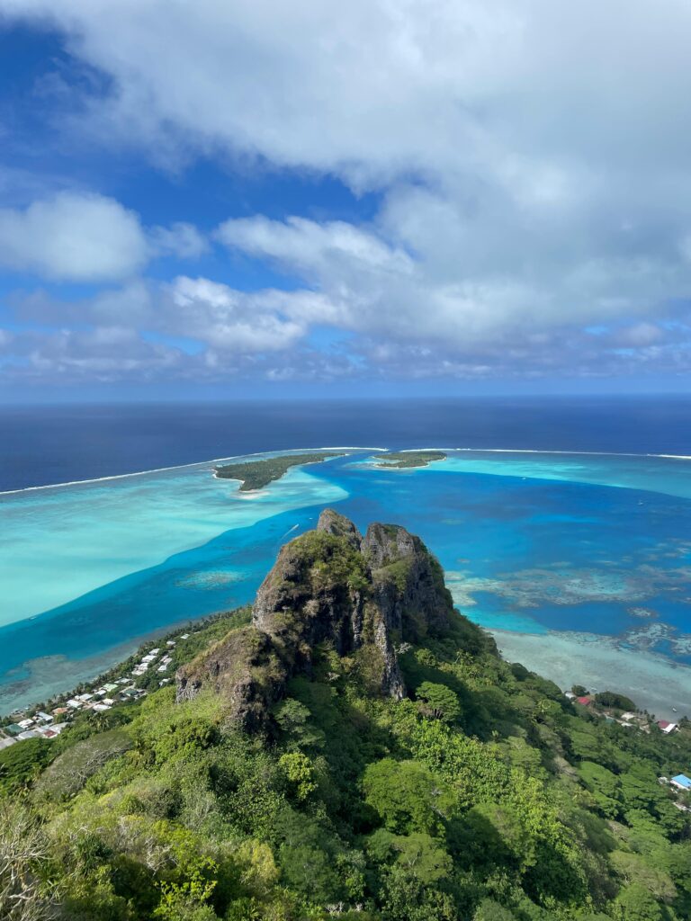 Moorea: The Heart-Shaped Island That Will Change You Forever